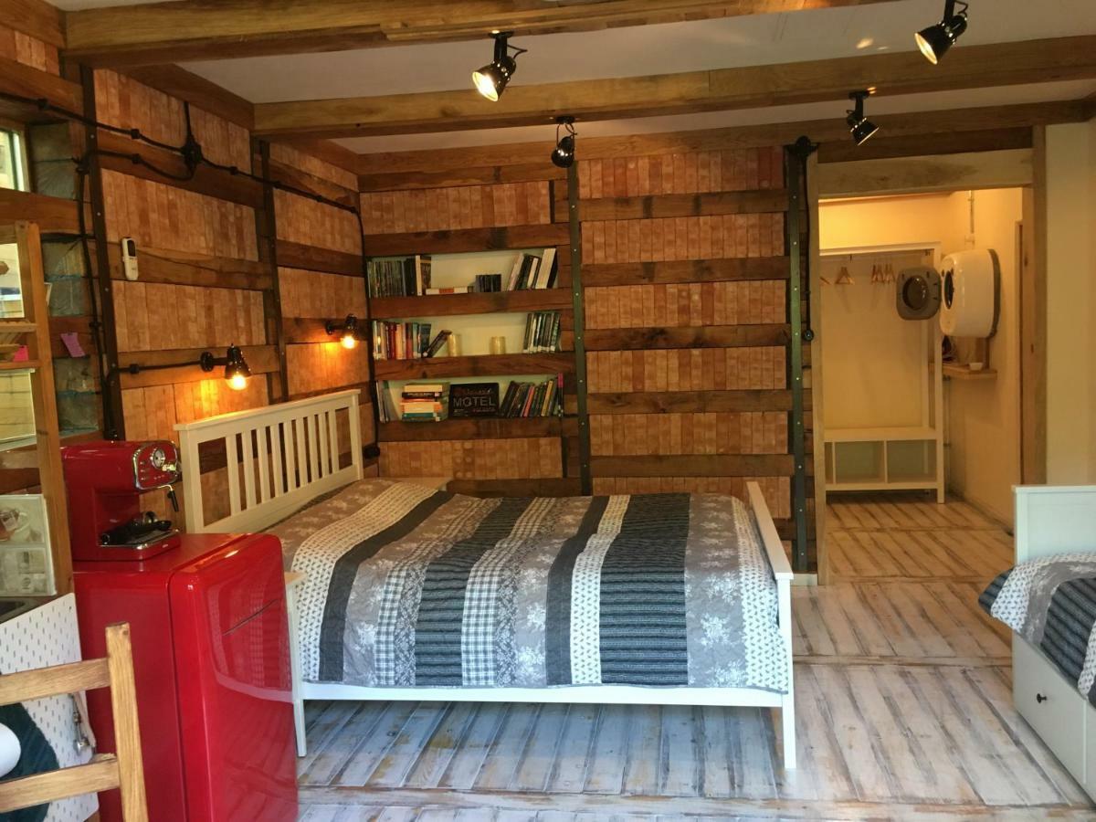 Bed and Breakfast Skay Loft Брашов Екстер'єр фото
